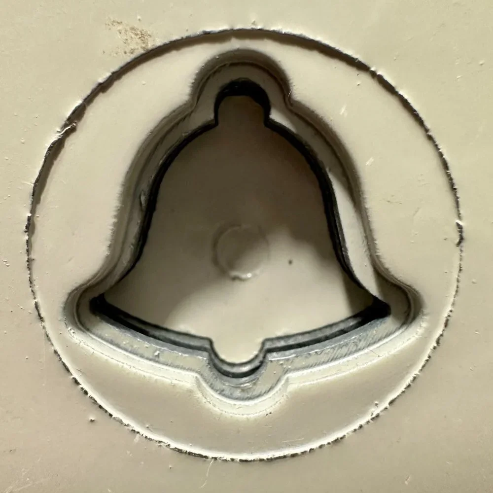 Scrapbooking Paper Punch - Bell Shape